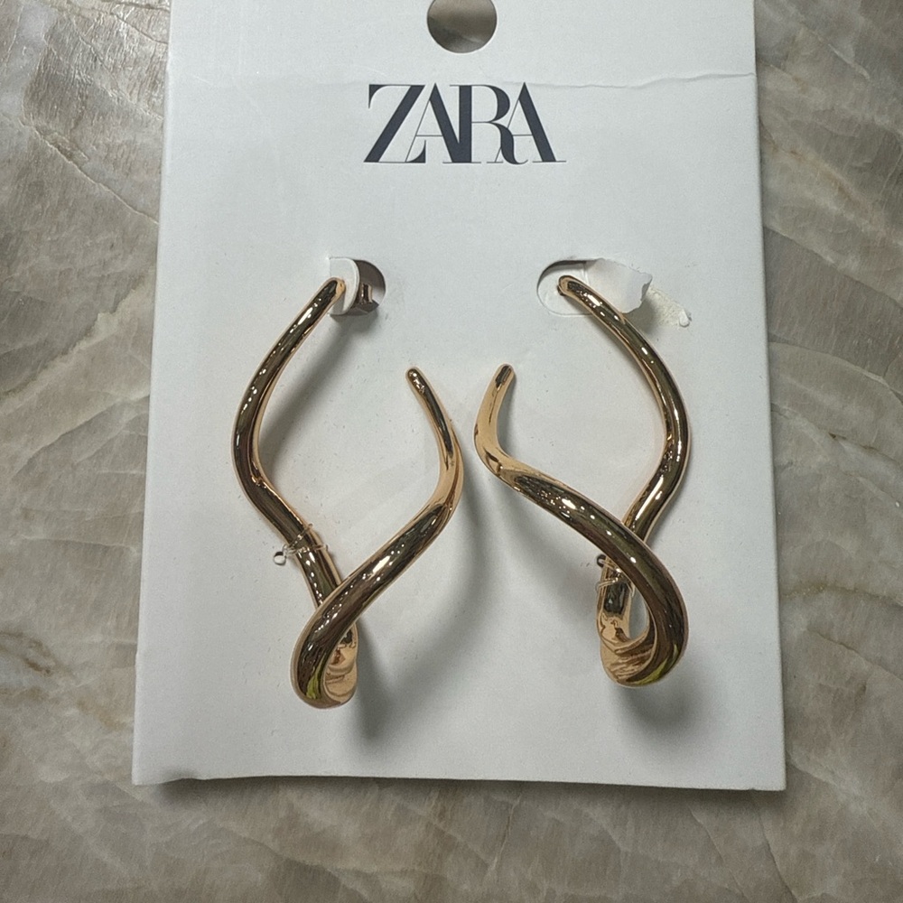 Zara Gold Teardrop Earrings